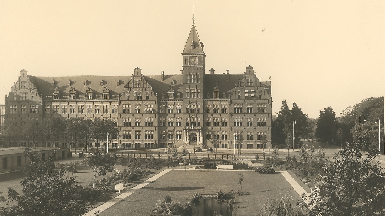De Carel van Bylandtlaan 30 rond 1940 (Foto: Shell Heritage and Archive, Den Haag)