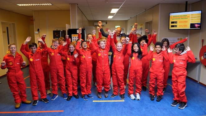 New children's council installed by GM Jos van Winsen