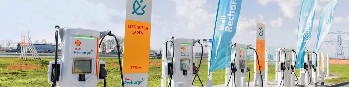 Shell Café geopend bij Muiden; een rustpunt voor onderweg