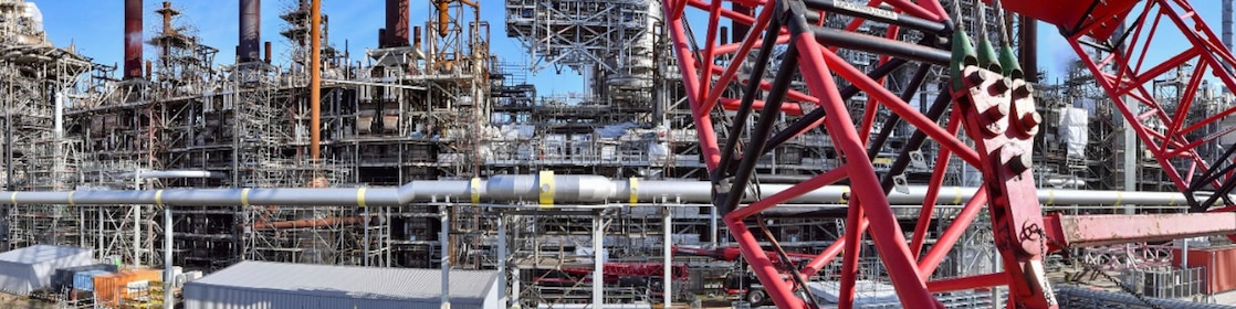 De kraker (MLO) op Shell Chemicals Park Moerdijk