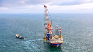 Plaatsing van de eerste monopile van Hollandse Kust West (Ecowende) (Foto: Van Oord)