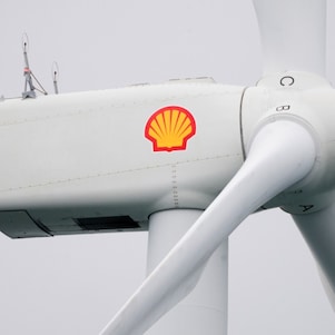 Close-up van een van de Vestas-windturbines van Shell NoordzeeWind (Foto: Stuart Conway)