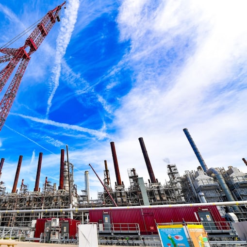 De Mammoet-kraan bij project Skyline op Shell Chemicals Park Moerdijk, januari 2025