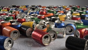 Een lading lege blikjes (met Adobe Firefly AI-gegenereerd beeld)