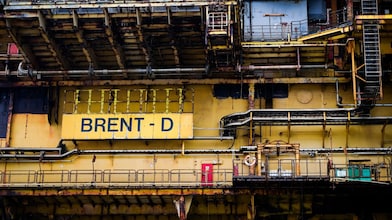 Close-up van het Brent Delta-platform aan de kade in Hartlepool, in het noordoosten van Engeland voor de sloop en recycling, 2 mei 2017 (Foto: Ian Fortsyth/Shell plc.)