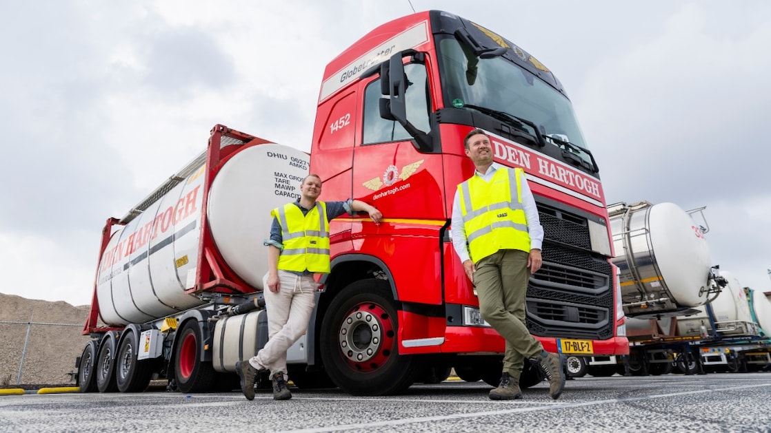 Erik Goverde (links) en Alex van Leeuwen (rechts) van Royal Den Hartogh Logistics (Foto: Jiri Büller)