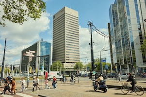 De Shell-gebouwen op Rotterdam Hofplein anno 2024 (Foto: Herbert Berens)