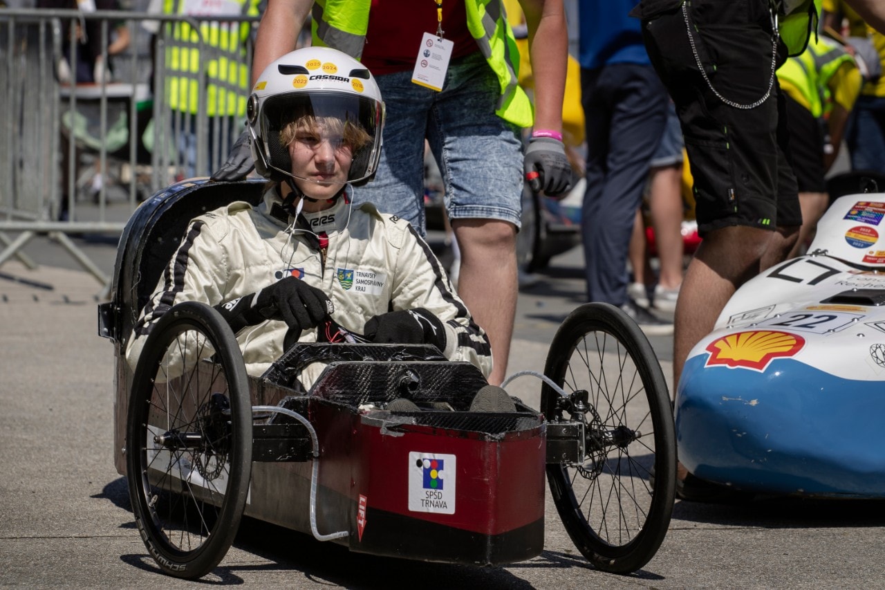 Zonder de gestroomlijnde kap, lijken sommige voertuigen meer op een simpele skelter. Maar het oog misleidt, want dit is toptechniek van de Hogeschool van Trnava, Slowaijke. (Foto: Marcel Burger)