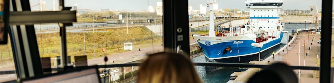 Schepen in de haven van Amsterdam (Foto: Havenbedrijf Amsterdam/Jesse Kraal)