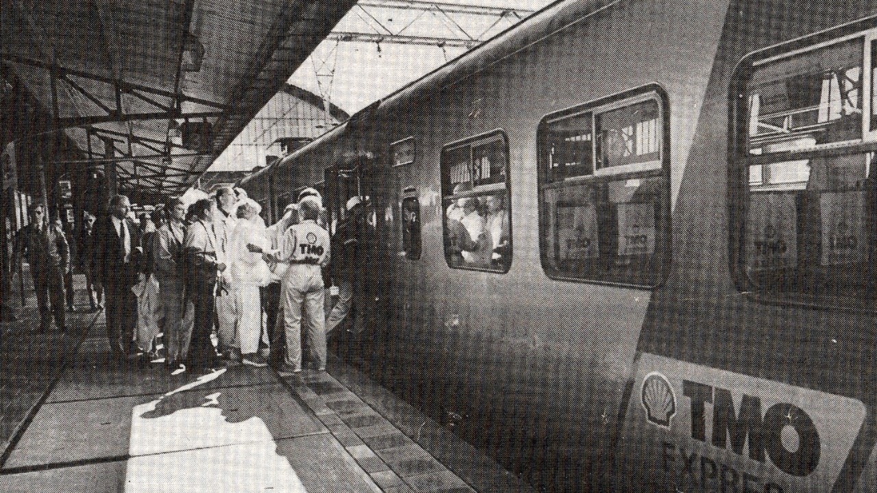 De Shell TMO Express, waarmee de NS gasten van Shell in 1985 naar het circuit van Zandvoort vervoerde (Foto met dank aan René Kroll)