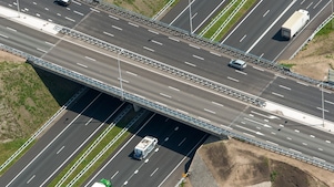 Een snelwegviaduct (Foto: ANP)
