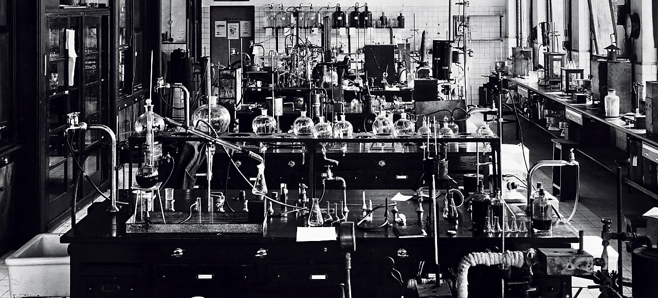 Het Shell-laboratorium in Amsterdam in de jaren 1930 tot 1950