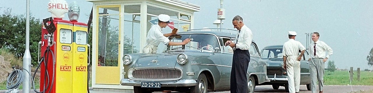 Shell-pompstation in de jaren 60 (Foto: Shell Historical Heritage & Archive)
