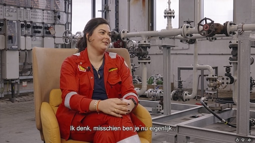 Stilstaand beeld van de video Durf te vragen: Alesshya Curallambra.