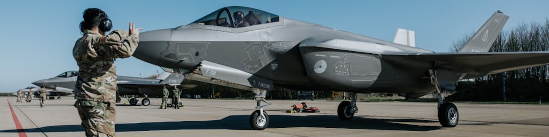 Nederlandse F-35-gevechtsvliegtuigen op oefening bij de Amerikanen op vliegbasis Ramstein in Duitsland, 4 april 2025 (Foto: USAF/Koninklijke Luchtmacht/Sgt. Maj Jan Dijkstra)
