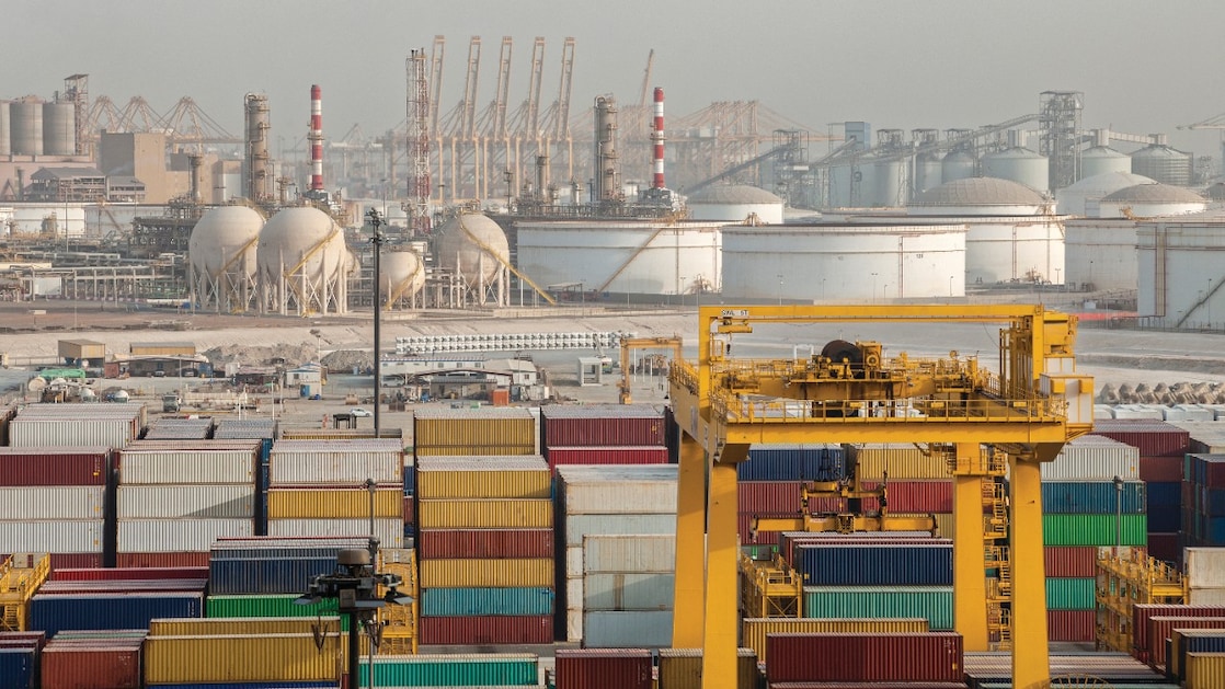 The Jebel Ali Port with storage tanks in Dubai, 2014 (Photo: Getty Images)