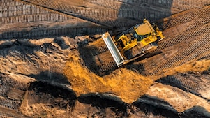 Bulldozer op bouwterrein