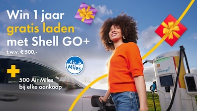 Close-up of Shell pump used to fuel car